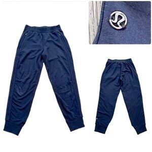 Lululemon Navy Blue Joggers Pants With Zipper Pockets and Stretch Waistband